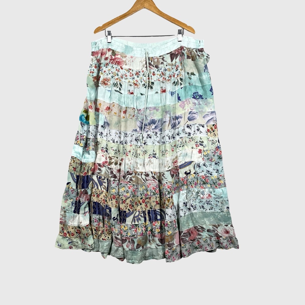 Vini Patchwork Maxi Skirt Women One Size Multi Color Floral Boho Cottagecore